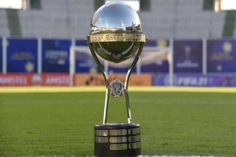 Premio de consuelo: Los posibles rivales de Colo-Colo en Copa Sudamericana