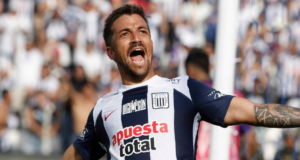 Gabriel Costa festejando un gol con Alianza Lima
