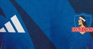 Crean extraña camiseta de Colo-Colo.