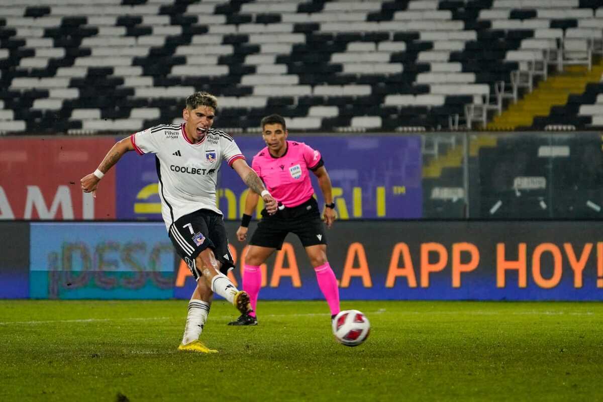 Carlos Palacios anotó de penal el 2 a 0 de Colo-Colo frente a Audax Italiano.