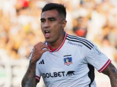 Darío Lezcano celebrando su segundo gol con la camiseta de Colo-Colo.