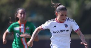 Isidora Olave durante el partido entre Colo-Colo vs Cobresal.