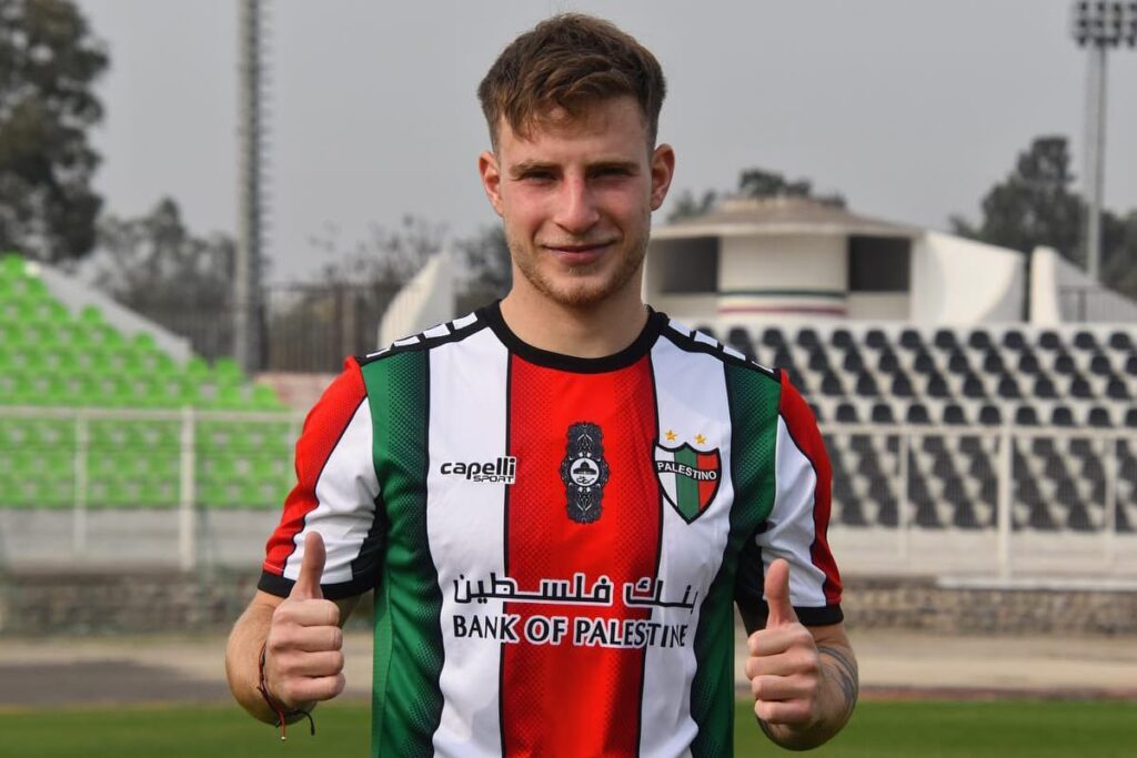 Bruno Barticciotto es presentado como nuevo refuerzo de Palestino.