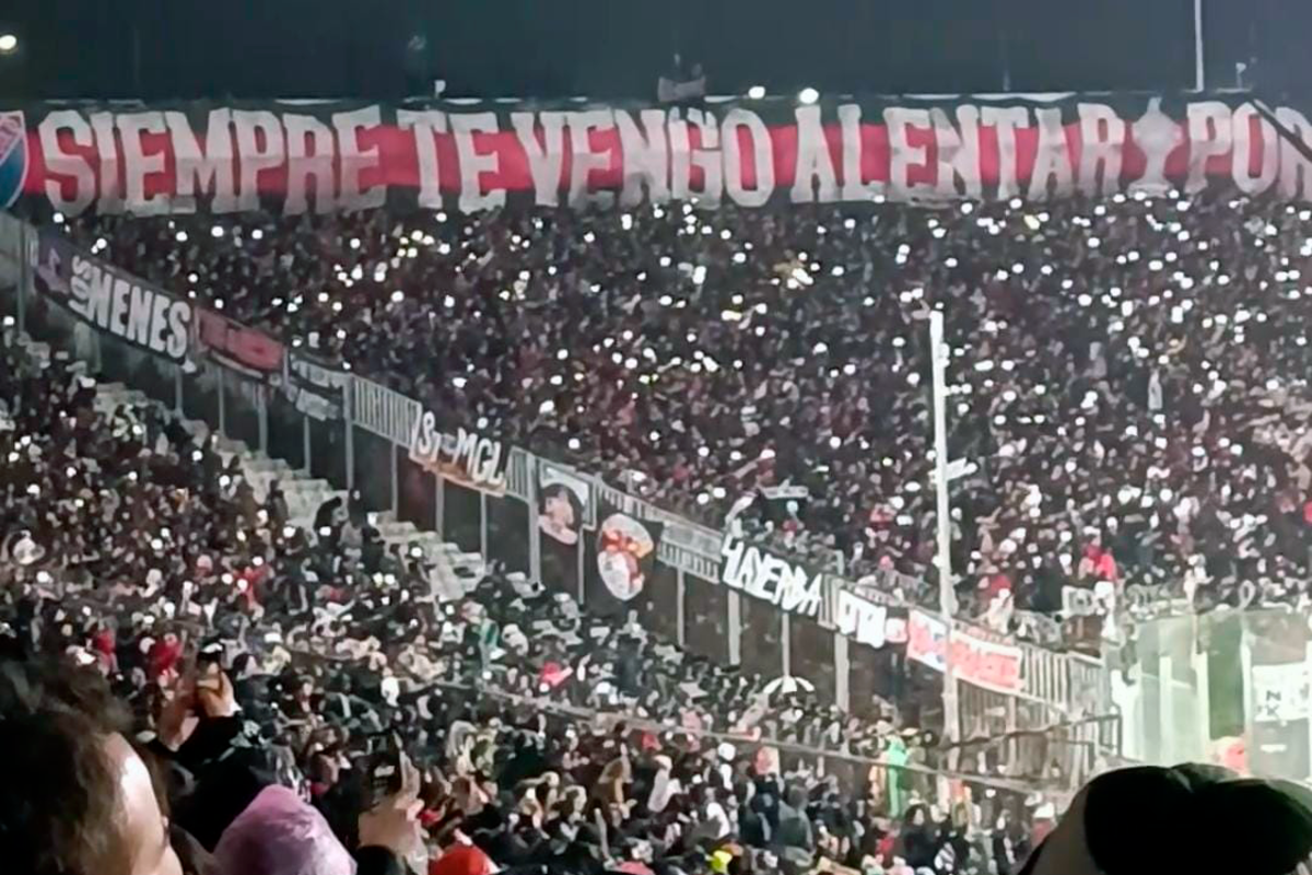 Hinchas de Colo-Colo en el triunfo 2-1 ante América Mineiro por Copa Sudamericana.