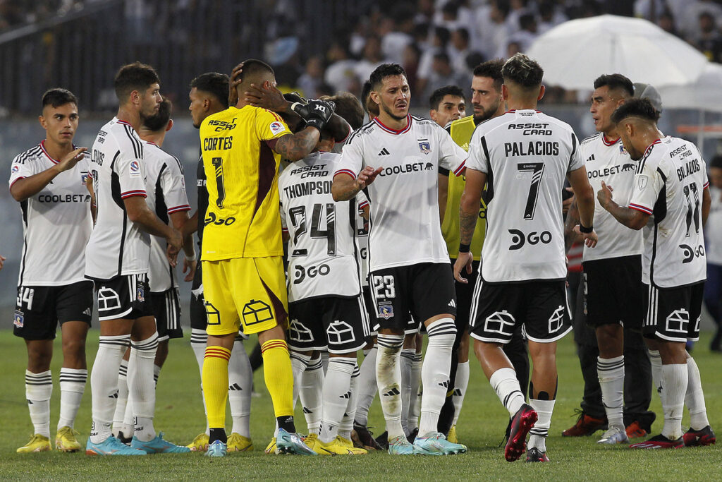 Jugadores de Colo-Colo tras un partido.