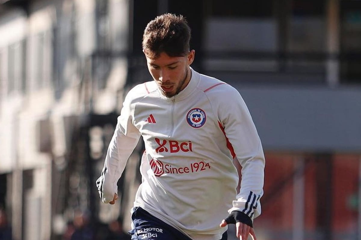 Felipe Loyola entrenando con la Selección Chilena Sub-23, en un microciclo con vistas a los Juegos Panamericanos.