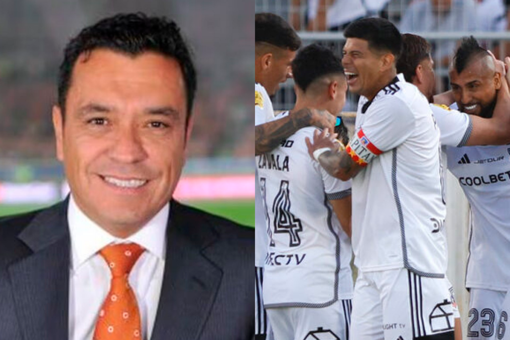 Primer plano al rostro sonriente del relator Claudio Palma a mano izquierda, mientras que en el sector derecho aparecen los futbolistas de Colo-Colo celebrando un gol durante la temporada 2024.