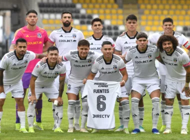 Formación titular de Colo-Colo frente a Coquimbo Unido con la camiseta de César Fuentes.