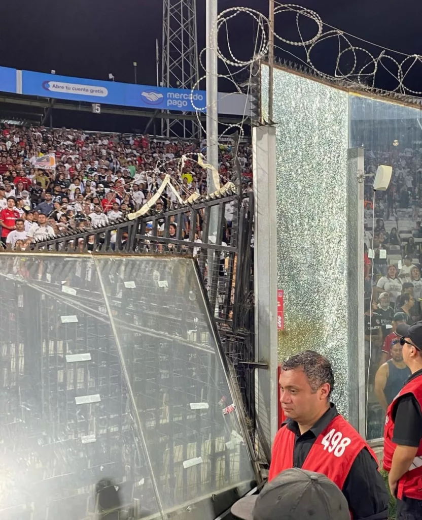 Acrílico del Estadio Monumental