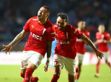 Nicolás Castillo celebrando su gol con Universidad Católica