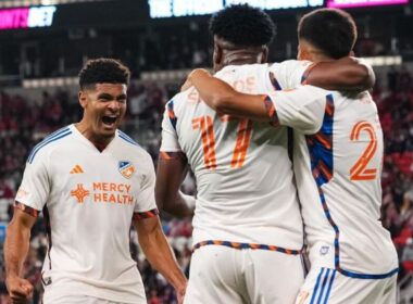 Jugadores del FC Cincinnati celebrando un gol.