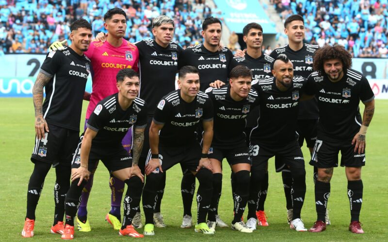 Formación de Colo-Colo frente a Deportes Iquique.