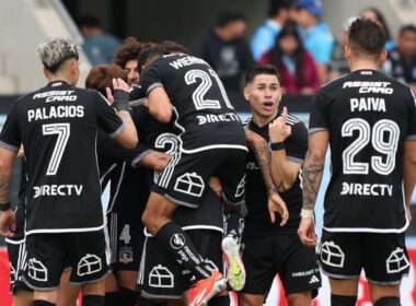 Jugadores de Colo-Colo celebrando