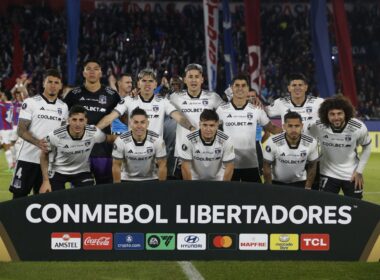 Formación de Colo-Colo en el partido frente a Cerro Porteño.