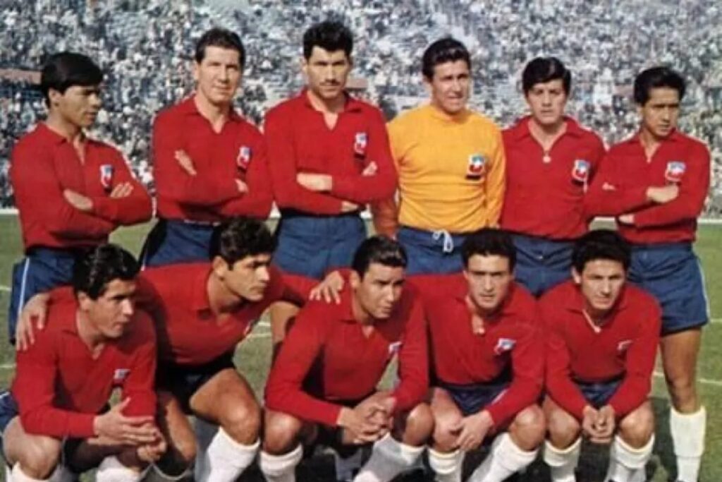 Formación de la Selección Chilena 1962 en el partido por el tercer lugar frente a Yugoslavia