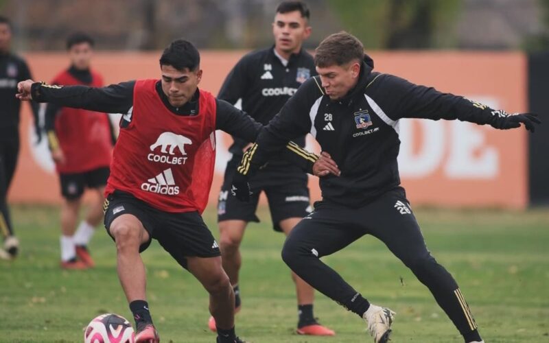 Entrenamiento de Colo-Colo en el Estadio Monumental.