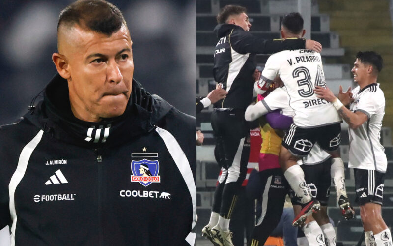 Primer plano de Jorge Almirón. Jugadores de Colo-Colo abrazados celebrando un gol.