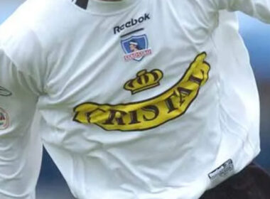 Camiseta de Colo-Colo 2004.
