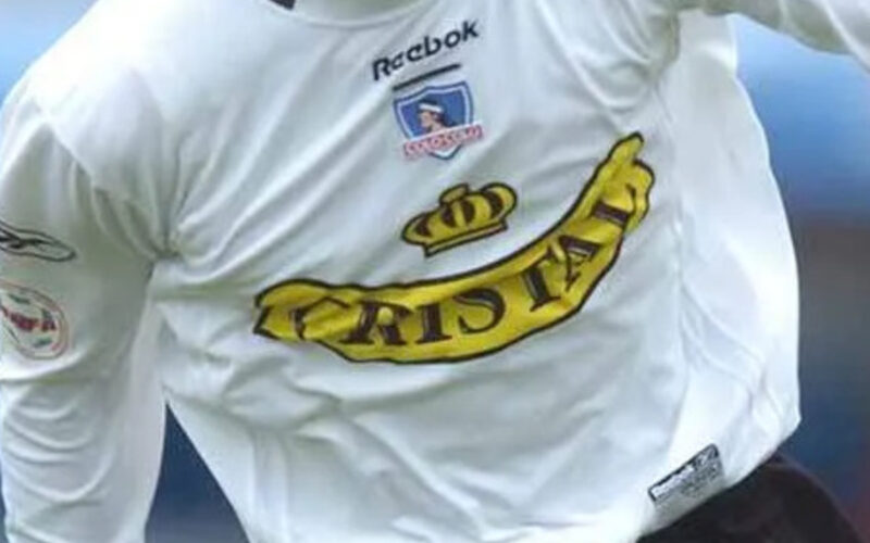 Camiseta de Colo-Colo 2004.