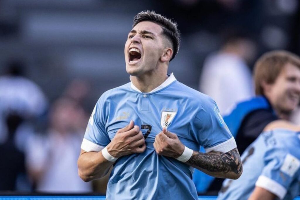 Anderson Duarte con la camiseta de la Selección Uruguaya