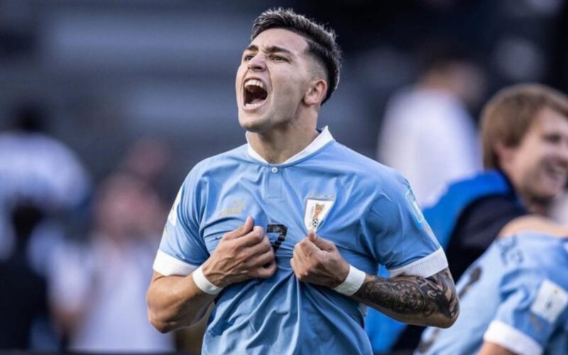 Anderson Duarte con la camiseta de la Selección Uruguaya