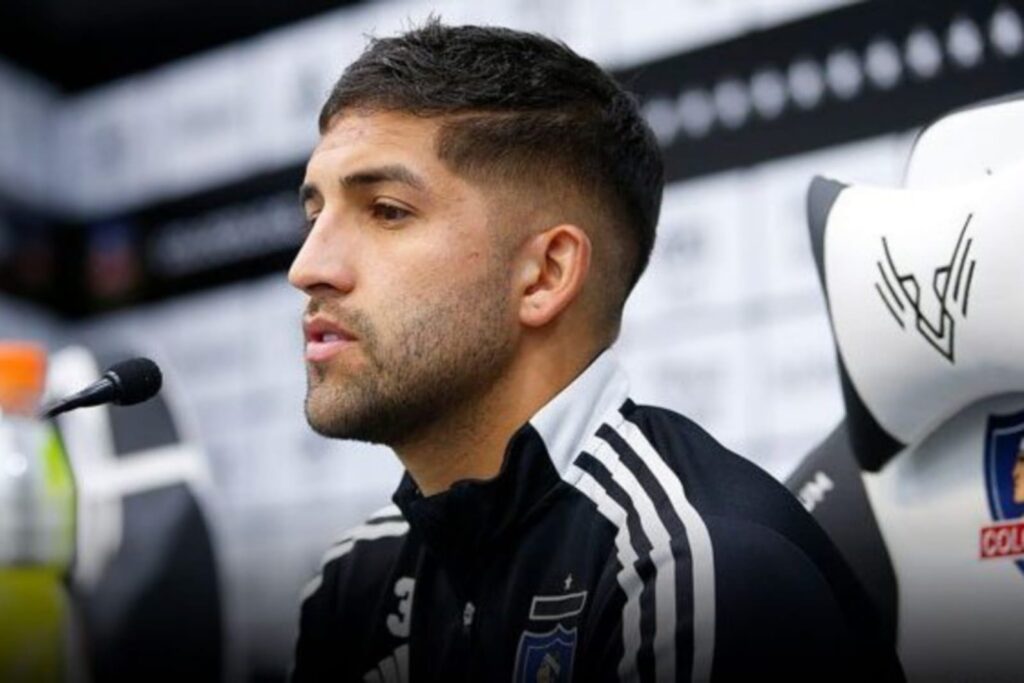 Ignacio Jara durante una conferencia de prensa en el Estadio Monumental.