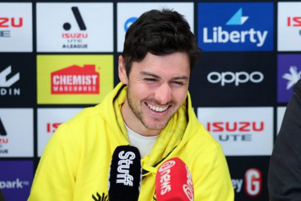 Marco Rojas en su presentación con Wellington Phoenix