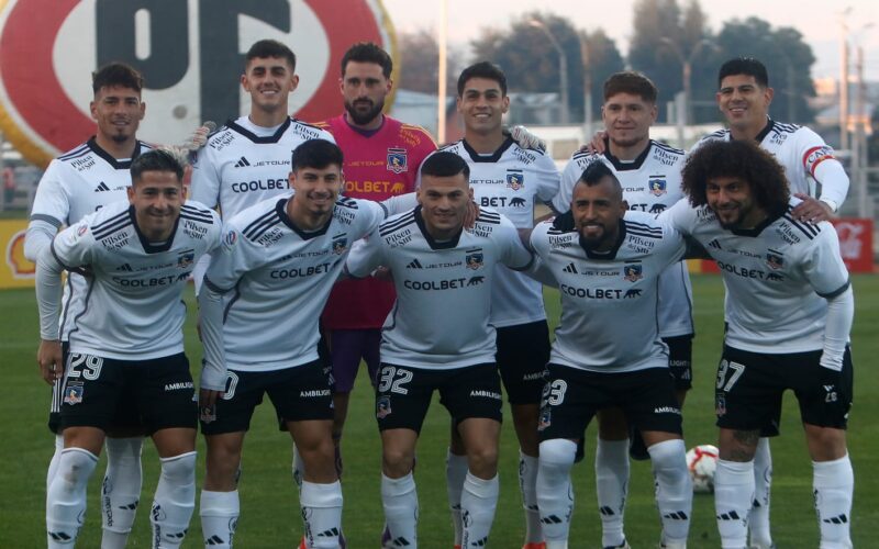 Formación Colo-Colo vs Deportes Santa Cruz por Copa Chile en el Estadio La Granja.