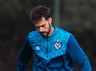 Agustín Bouzat en un entrenamiento de Vélez Sarsfield.