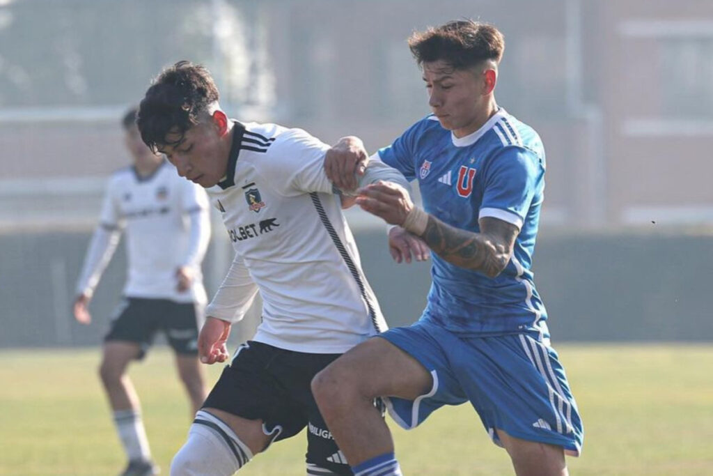 Colo-Colo Proyección frente a Universidad de Chile.