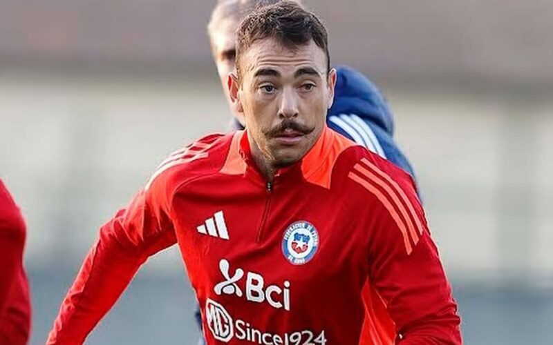 Matías Catalán durante un entrenamiento con la Selección Chilena.