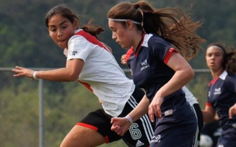 Catalina Muñoz representado a la Selección GEN Chile sub 14 en el torneo Fiesta Evolución Conmebol.