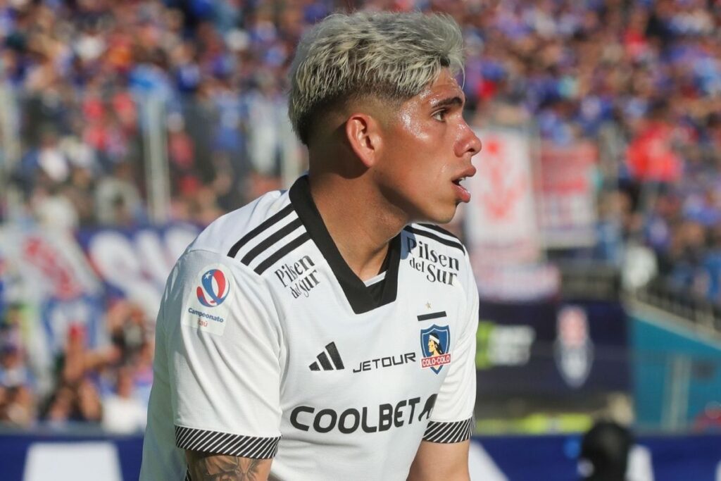 Carlos Palacios durante el Superclásico.