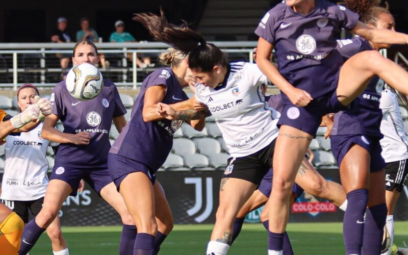 Colo-Colo vs Racing Louisville por The Womens Cup.