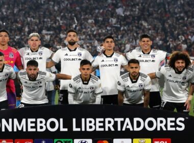 Formación de Colo-Colo para enfrentar a Junior por Copa Libertadores.