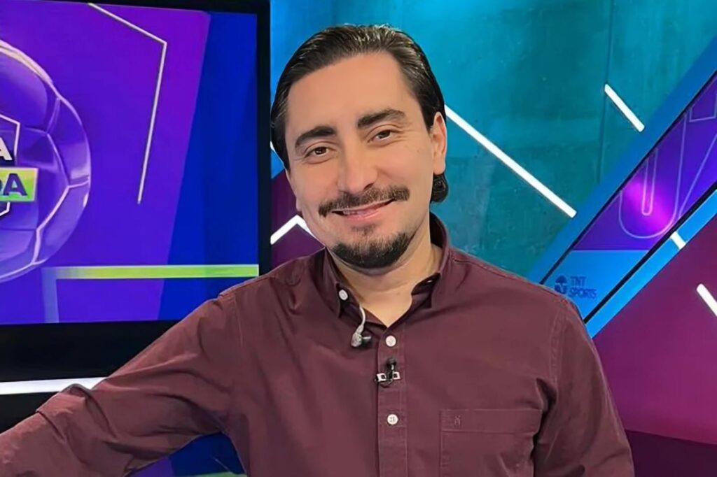 Gastón Fauré durante la emisión de Pelota Parada en los estudios de TNT Sports.