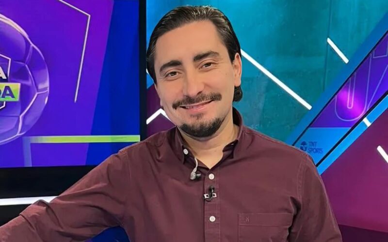 Gastón Fauré durante la emisión de Pelota Parada en los estudios de TNT Sports.