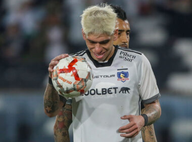 Futbol, Colo Colo vs Union Espanola. Fecha 16, Campeonato Nacional 2024. El jugador de Colo Colo Carlos Palacios es fotografiado contra Union Espanola durante el partido de primera division disputado en el estadio Monumental en Santiago, Chile. 21/07/2024 Jonnathan Oyarzun/Photosport Football, Colo Colo vs Union Espanola. 16th turn, 2024 National Championship. Colo Colo's player Carlos Palacios is pictured against Union Espanola during the first division match held at the Monumental stadium in Santiago, Chile. 21/07/2024 Jonnathan Oyarzun/Photosport