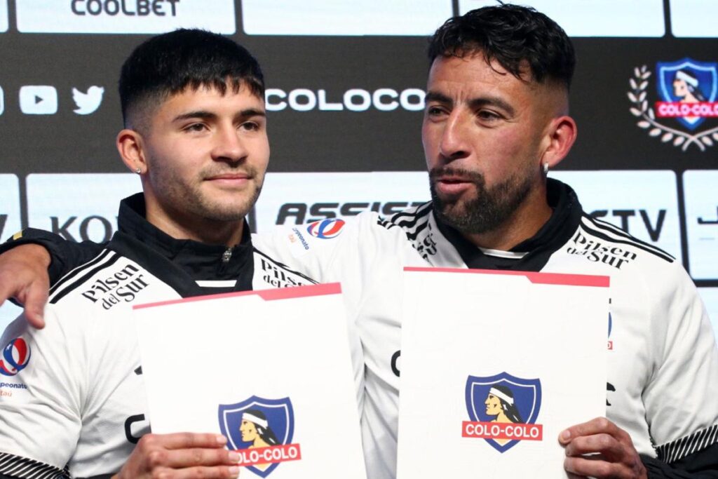 Presentación de Cristián Riquelme y Mauricio Isla como jugadores de Colo-Colo.