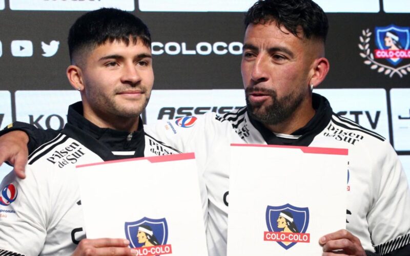 Presentación de Cristián Riquelme y Mauricio Isla como jugadores de Colo-Colo.