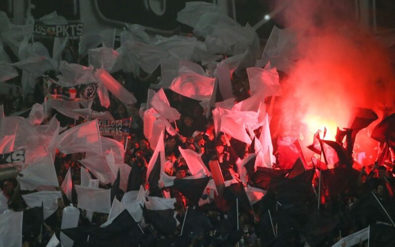 Colo-Colo recibirá a River Plate en el Estadio Monumental.