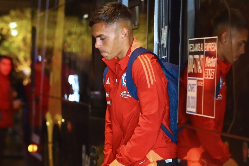 Vicente Pizarro durante la convocatoria de La Roja.