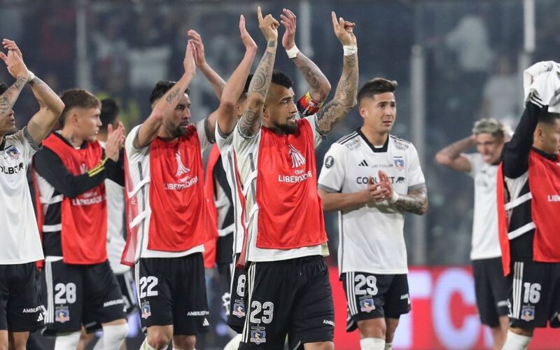 Jugadores de Colo-Colo en Copa Libertadores.