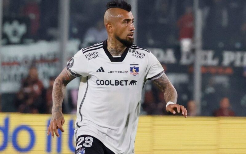 Arturo Vidal durante el partido frente a River Plate.