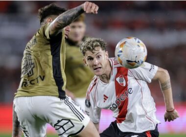 Jugadores de Colo-colo en el partido frente a River Plate