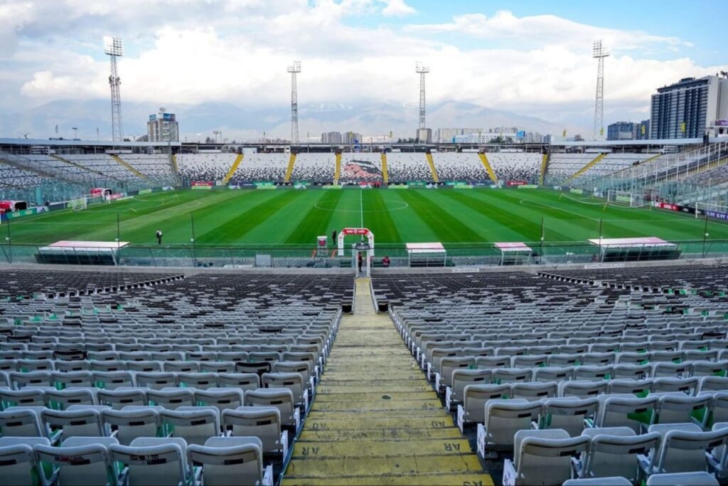 Toma del sector cordillera del Estadio Monumental