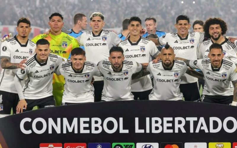 Formación de Colo-Colo vs River Plate.