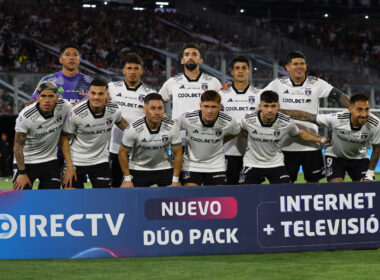 Jugadores de Colo-Colo formados para una foto.