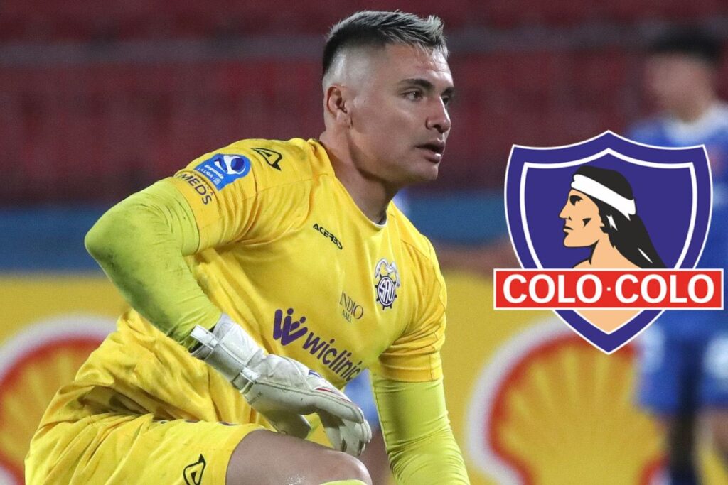 Cristóbal Campos con camiseta de San Antonio Unido junto al escudo de Colo-Colo.