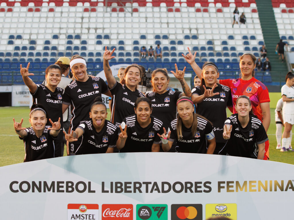 Colo-Colo en su estreno en la Copa Libertadores 2024.